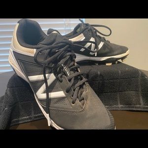 New Balance Fast Pitch Cleats